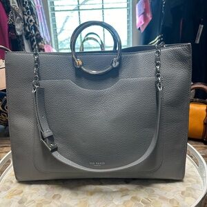 Unique Ted Baker Tote SO GOOD!
